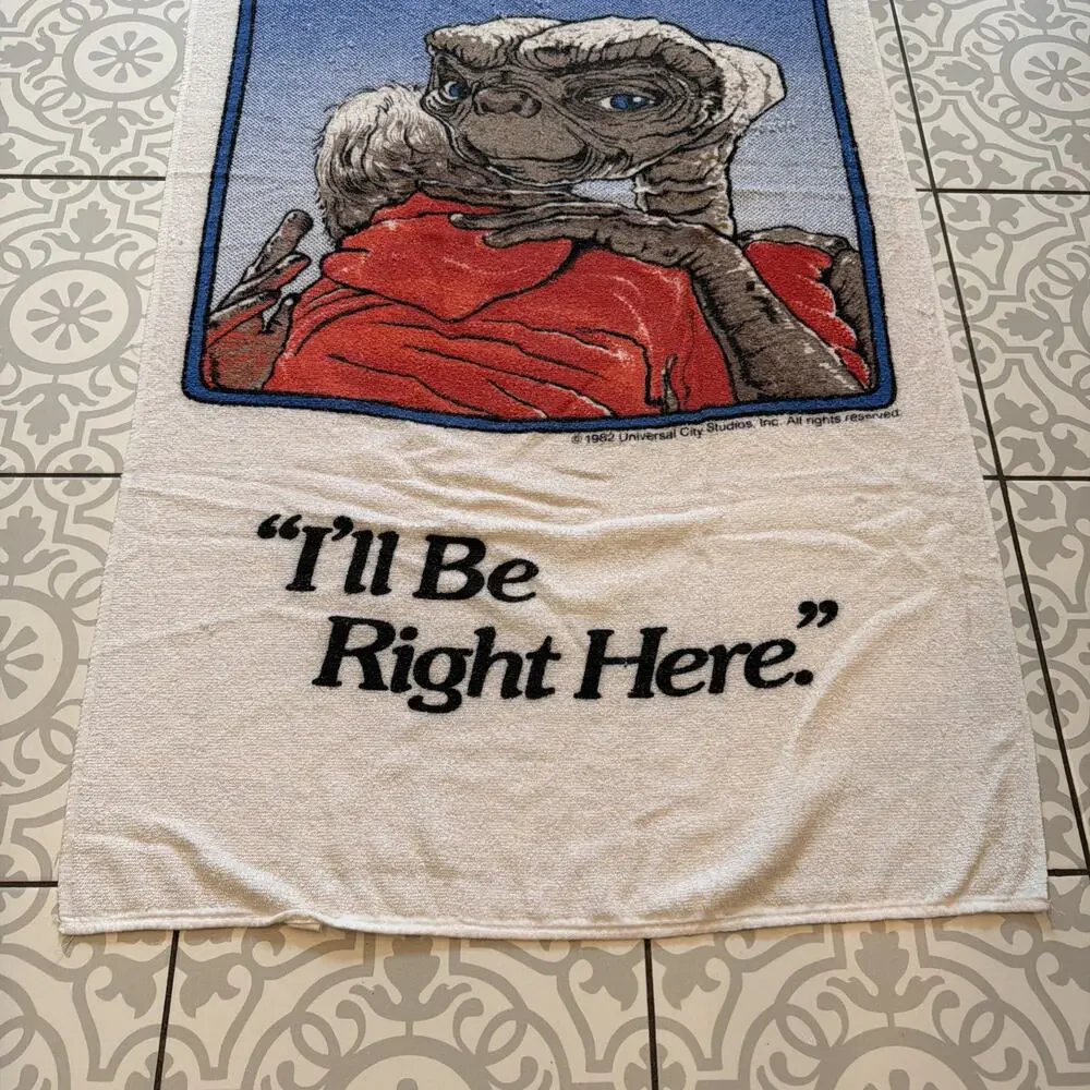 Vintage 1982 E.T. The Extra-Terrestrial Beach Towel I'll Be Right Here Universal
